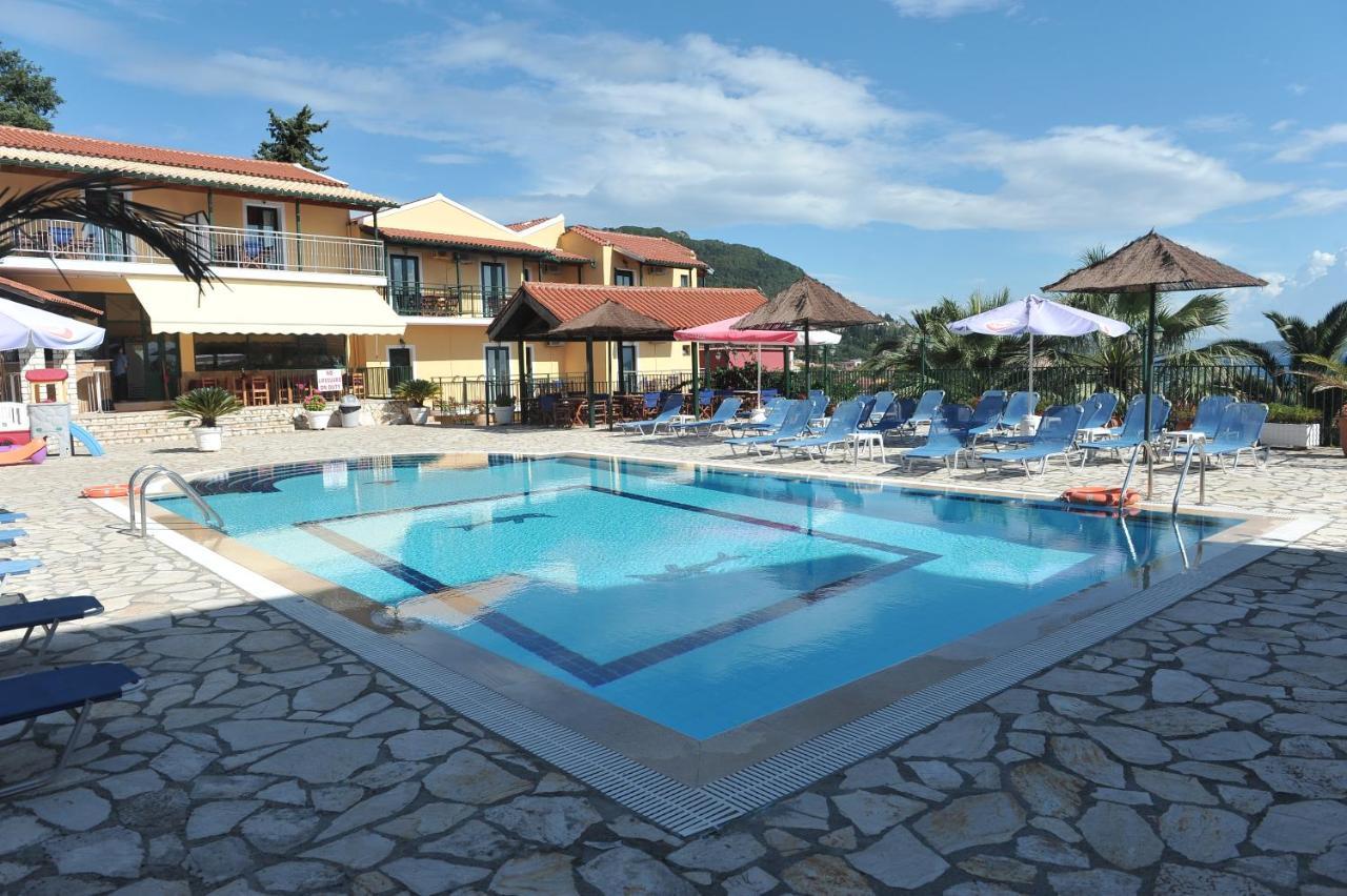 Corfu Hotel Apartments Бенитсес Экстерьер фото